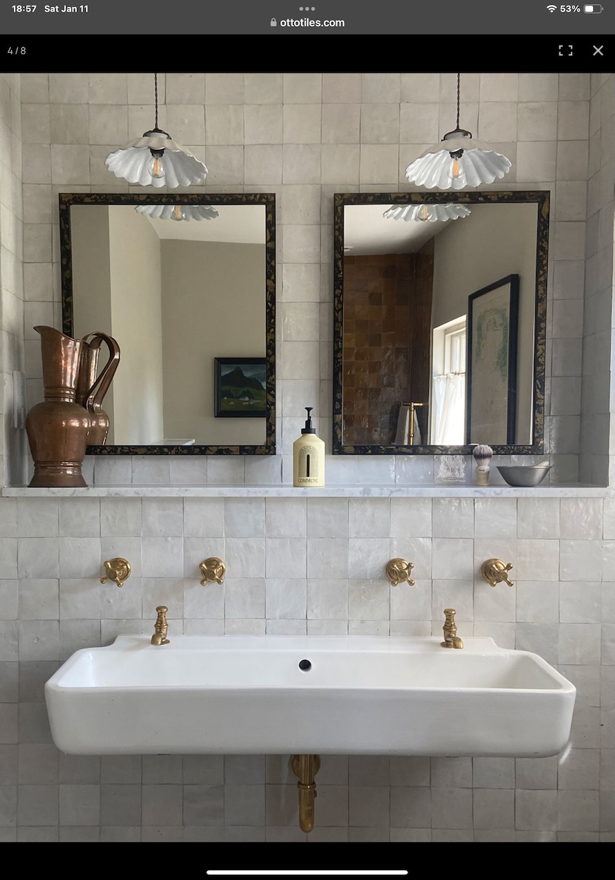 Sink. ledge for stuff. tile