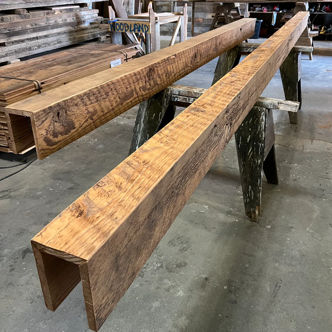 Beams rustic box